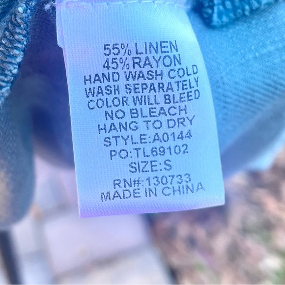 Umgee Dip Dye Lady’s Top im Peacock; Size Small - Picture 7 of 7